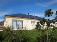 City / village house Breles