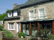 City / village house Lizio