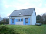 City / village house Morlaix