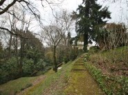 City / village house Saint Ave