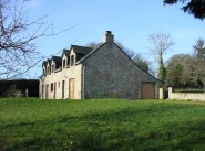 City / village house Serent