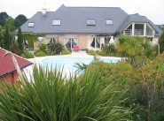 Purchase sale La Roche Derrien
